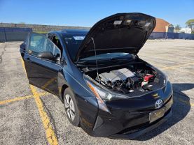 2017 Toyota Prius - Image 9