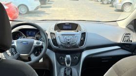 2015 Ford Escape - Image 13