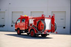 1997 TOYOTA DYNA TRUCK 15B FIRE TRUCK