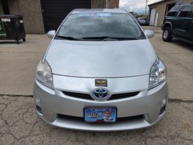 2010 Toyota Prius - Image 2