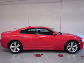 2016 DODGE CHARGER SEDAN V8, HEMI, 5.7 LITER R/T ROAD & TRACK SEDAN 4D