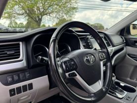 2018 TOYOTA HIGHLANDER SUV V6, 3.5 LITER XLE SPORT UTILITY 4D