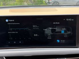 2024 HYUNDAI SONATA HYBRID SEDAN 4-CYL, HYBRID, GDI, 2.0 LITER LIMITED SEDAN 4D at T&T Repairables - used car dealership in Spencer, Indiana.