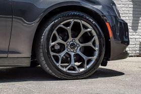 2016 CHRYSLER 300 SEDAN V6, 3.6 LITER 300S SEDAN 4D