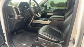 2019 FORD F250 SUPER DUTY CREW CAB PICKUP V8, TURBO DIESEL, 6.7 LITER LARIAT PICKUP 4D 6 3/4 FT
