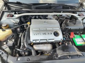 2004 LEXUS ES SEDAN V6, 3.3 LITER ES 330 SEDAN 4D