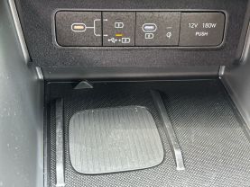 2024 HYUNDAI SONATA HYBRID SEDAN 4-CYL, HYBRID, GDI, 2.0 LITER LIMITED SEDAN 4D at T&T Repairables - used car dealership in Spencer, Indiana.