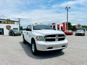 2020 RAM 1500 CLASSIC CREW CAB PICKUP V8, HEMI, 5.7 LITER TRADESMAN PICKUP 4D 5 1/2 FT