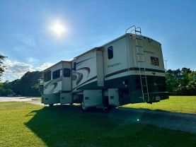 Used 2007 GEORGETOWN BY FOREST RIVER GEORGETOWN XL - - 370TS - LA Auto Star located in Virginia Beach, VA