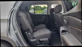 2018 Chevrolet Traverse Ls Sport Utility 4d - Image 24
