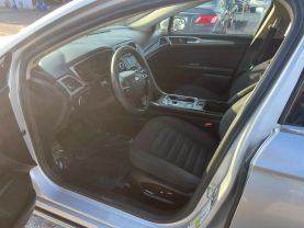 2017 FORD FUSION SEDAN 4-CYL, 2.5 LITER SE SEDAN 4D