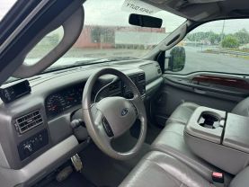 2004 FORD F250 SUPER DUTY CREW CAB PICKUP V8, TURBO DSL 6.0L XL PICKUP 4D 6 3/4 FT