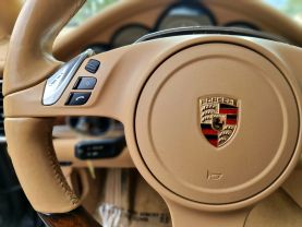 2012 Porsche Panamera - Image 17