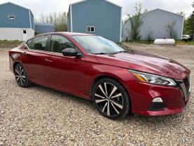 2022 NISSAN ALTIMA SEDAN 4-CYL, 2.5 LITER 2.5 SR SEDAN 4D at T&T Repairables - used car dealership in Spencer, Indiana.