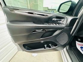2016 DODGE GRAND CARAVAN PASSENGER PASSENGER V6, FLEX FUEL, 3.6 LITER SXT PLUS MINIVAN 4D
