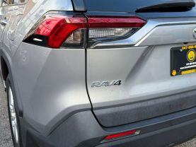 2019 TOYOTA RAV4 SUV 4-CYL, 2.5 LITER XLE SPORT UTILITY 4D