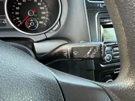 2011 VOLKSWAGEN GOLF