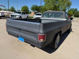 1984 CHEVROLET C/K10 PICKUP - SILVERADO REG CAB