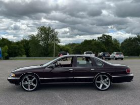 1996 CHEVROLET CAPRICE CLASSIC SEDAN V8, 4.3 LITER SEDAN 4D