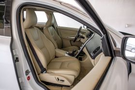 2015 VOLVO XC60 SUV 6-CYL, TURBO, 3.0 LITER T6 SPORT UTILITY 4D (2015.5)