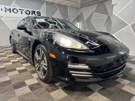 2013 PORSCHE PANAMERA