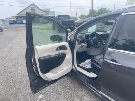 2019 CHRYSLER PACIFICA