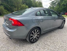 2018 VOLVO S60 SEDAN 4-CYL, DRIVE-E, TURBO, 2.0 LITER T5 INSCRIPTION SEDAN 4D at T&T Repairables - used car dealership in Spencer, Indiana.