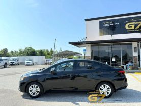 2021 Nissan Versa - Image 5