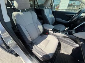 2022 SUBARU OUTBACK WAGON 4-CYL, 2.5 LITER PREMIUM WAGON 4D