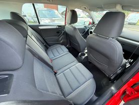 2011 VOLKSWAGEN GOLF