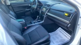 2017 TOYOTA CAMRY