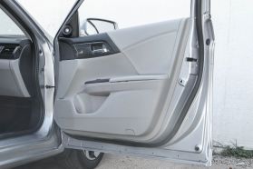2017 Honda Accord - Image 47