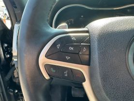 Used 2015 JEEP GRAND CHEROKEE SUV V6, FLEX FUEL, 3.6 LITER LIMITED SPORT UTILITY 4D - LA Auto Star located in Virginia Beach, VA