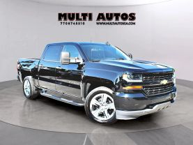 2018 CHEVROLET SILVERADO 1500 CREW CAB PICKUP V8, ECOTEC3, 5.3 LITER CUSTOM PICKUP 4D 5 3/4 FT