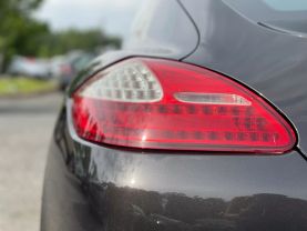2013 Porsche Panamera - Image 35