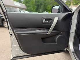 2011 NISSAN ROGUE SUV 4-CYL, 2.5 LITER SV SPORT UTILITY 4D