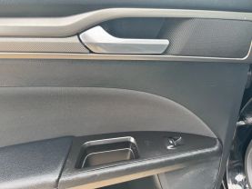 2017 FORD FUSION SEDAN 4-CYL, 2.5 LITER SE SEDAN 4D