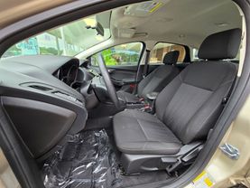 2017 Ford Focusse Sedan 4d - Image 10
