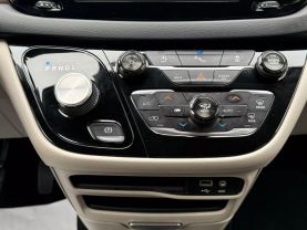 2018 CHRYSLER PACIFICA VAN V6, 3.6 LITER TOURING L MINIVAN 4D