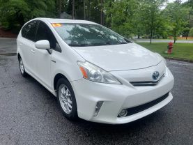 2013 TOYOTA PRIUS V WAGON 4-CYL, HYBRID, 1.8 LITER FIVE WAGON 4D
