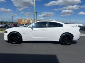 2018 DODGE CHARGER SEDAN V8, HEMI, 5.7 LITER R/T SEDAN 4D - The Auto Lot