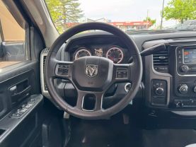 2018 RAM 1500 CREW CAB PICKUP V8, HEMI, 5.7 LITER TRADESMAN PICKUP 4D 6 1/3 FT