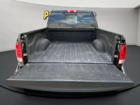 2015 RAM 1500 CREW CAB PICKUP V8, HEMI, 5.7 LITER BIG HORN PICKUP 4D 5 1/2 FT