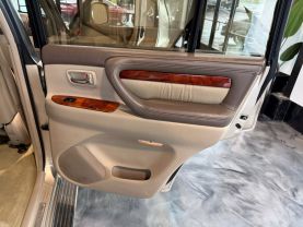 1999 LEXUS LX SUV V8, 4.7 LITER LX 470 SPORT UTILITY 4D