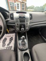 2013 KIA FORTE HATCHBACK 4-CYL, 2.0 LITER EX HATCHBACK 4D