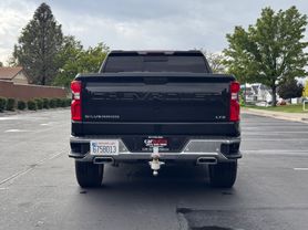 2021 CHEVROLET SILVERADO 1500 CREW CAB PICKUP 6-CYL, TURBO DIESEL, 3.0 LITER LTZ PICKUP 4D 5 3/4 FT