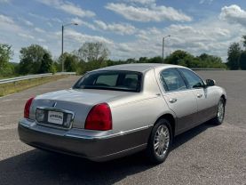 2008 LINCOLN TOWN CAR SEDAN V8, FLEX FUEL, 4.6 LITER SIGNATURE LIMITED SEDAN 4D