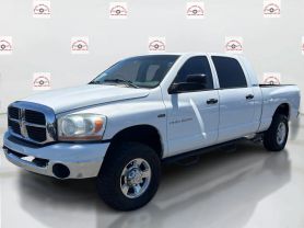 2006 DODGE RAM 1500 MEGA CAB PICKUP V8, HEMI, 5.7 LITER SLT PICKUP 4D 6 1/4 FT