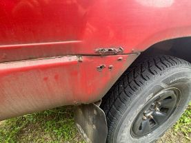 1988 Toyota Pickup - Image 12