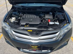 2014 Toyota Venza - Image 18